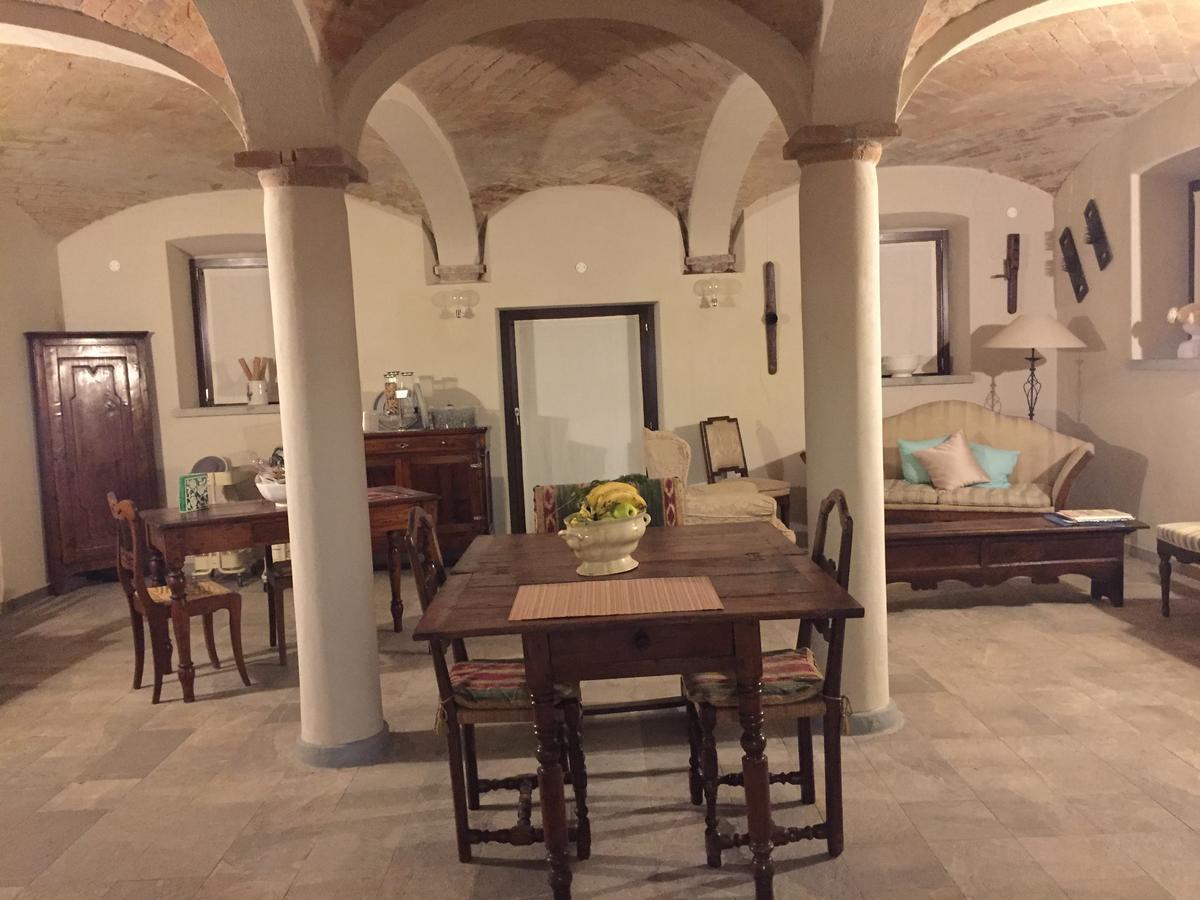 Agriturismo Laterzola 3.0 Fiorenzuola dʼArda Extérieur photo