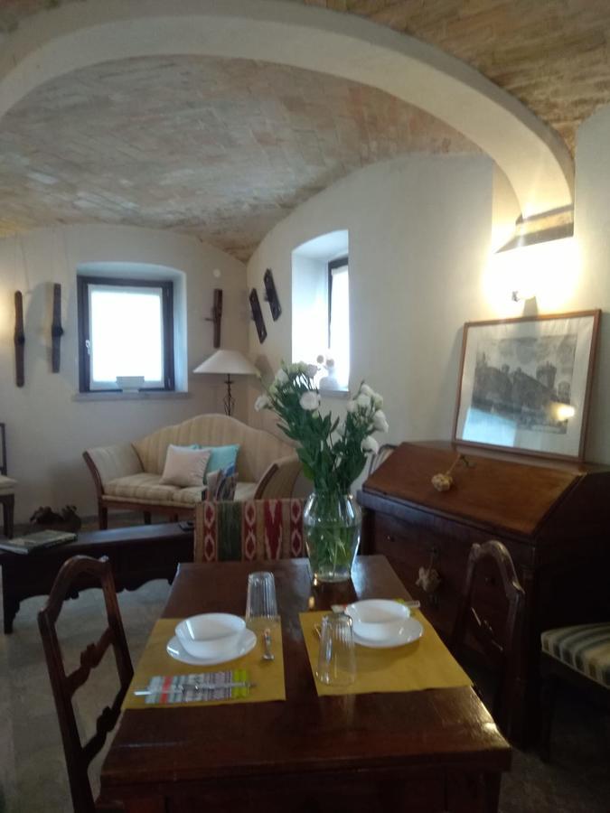 Agriturismo Laterzola 3.0 Fiorenzuola dʼArda Extérieur photo